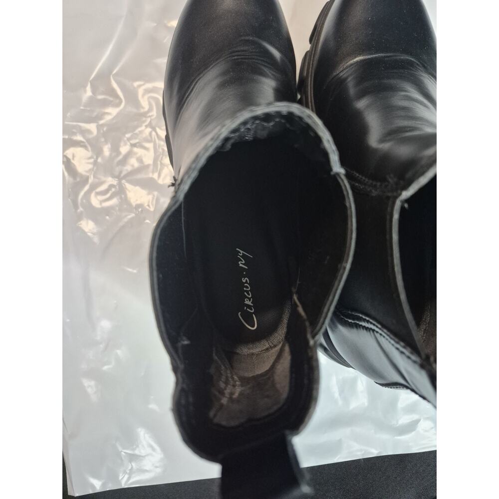 Circus by Sam Edelman Darielle Black Lug Sole Platform Chelsea Boots Sz 10 Woman - Picture 8 of 12